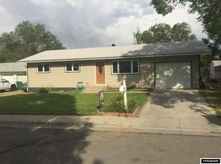380 Greasewood St, Green River, WY 82935