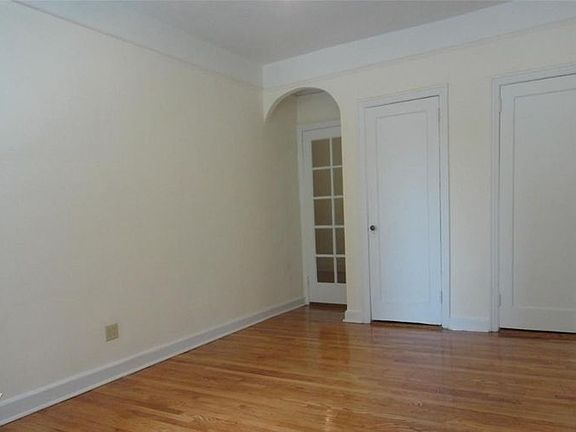 3rd image of 173 E 91st St APT 4D