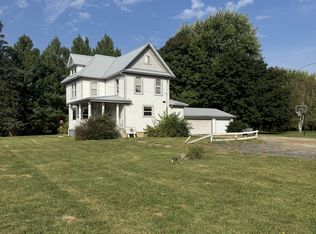 1371 Backbone Rd W, Princeton, IL 61356