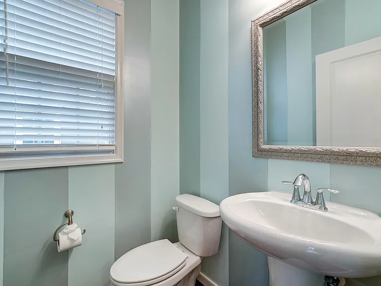 3930 Redbud Rd — Photo 16