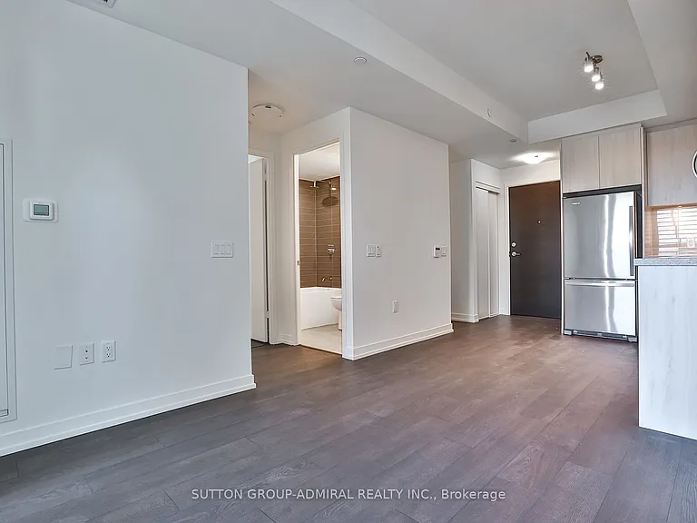 8868 Yonge St #207E — Photo 7