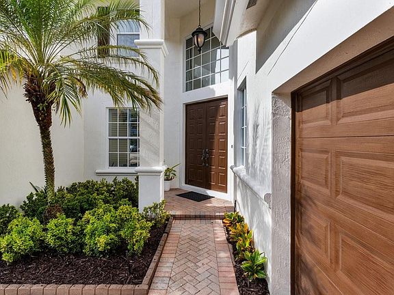 3rd image of 3743 W Gardenia Avenue