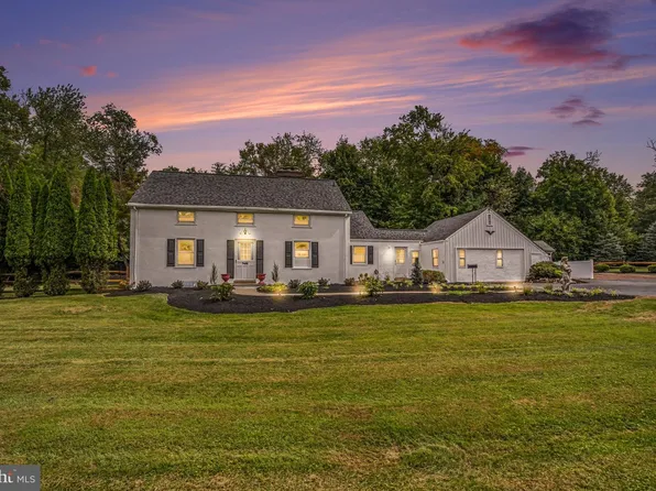 669 Tennis Ave, Ambler, PA 19002
