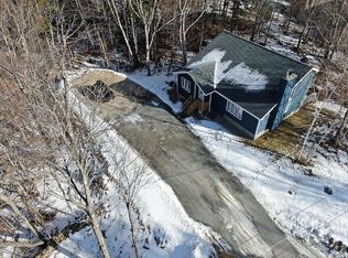 31 Old Ridge Rd, Winhall, VT 05340