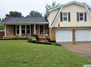 11318 Woodcrest Dr SE, Huntsville, AL 35803