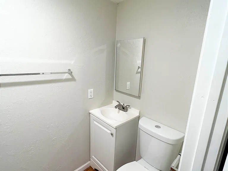 1219 SW 124th St #17 — Photo 9