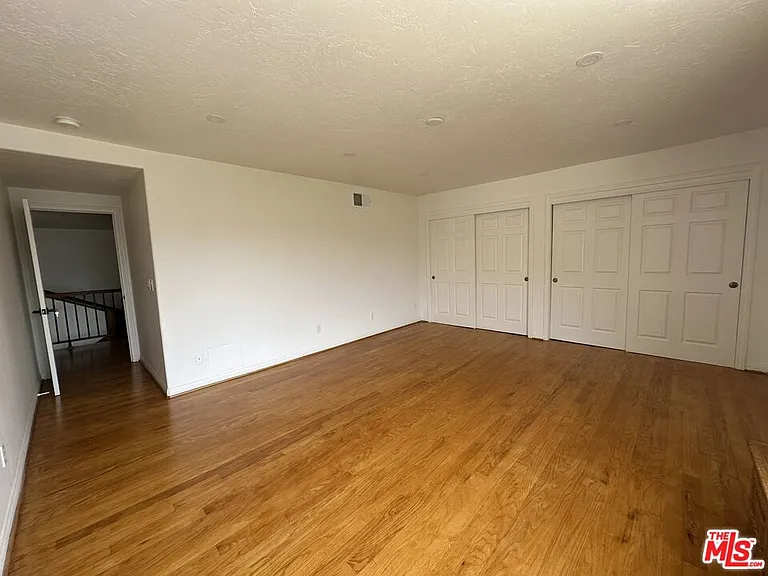 2846 Angelo Dr — Photo 14