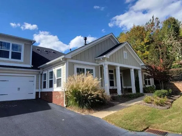 364 Cherokee Station Cir, Woodstock, GA 30188