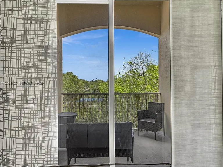 7085 Nova Dr #321 — Photo 31