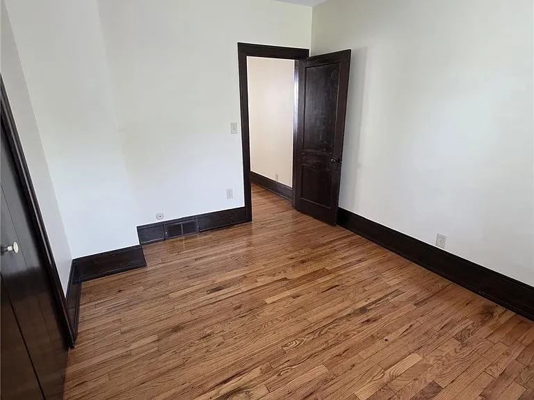 1745 W 31st Pl #1 — Photo 11