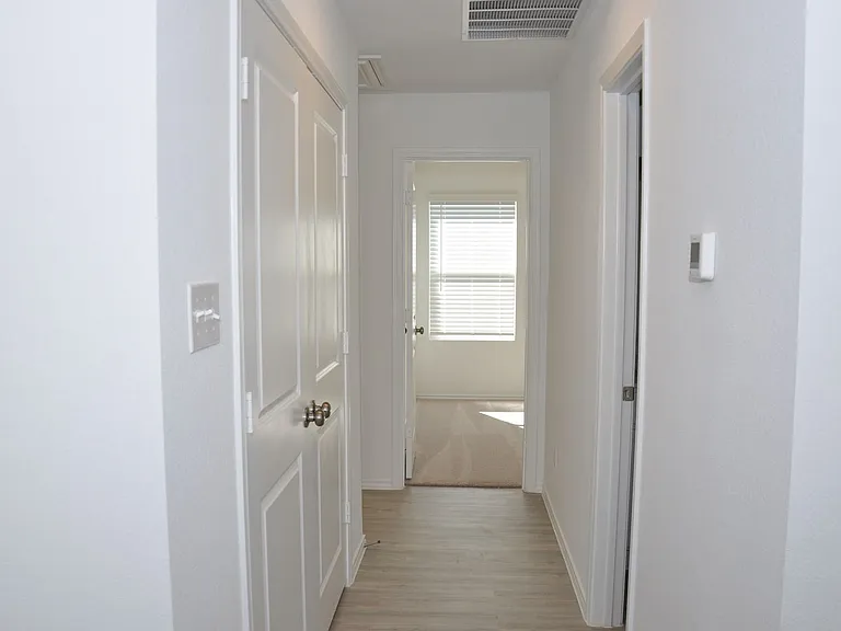 128 Hasty Heart Ct — Photo 8