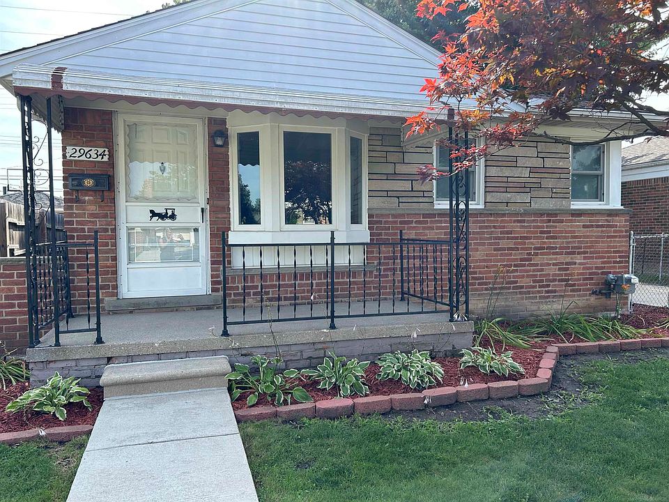 1st image of 29634 Taylor St