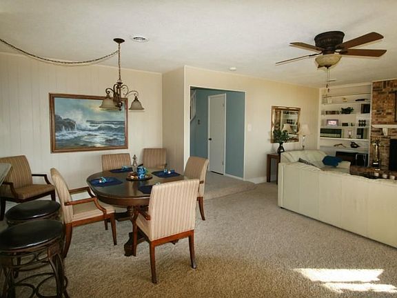 4th image of 1110 Kiowa Dr E