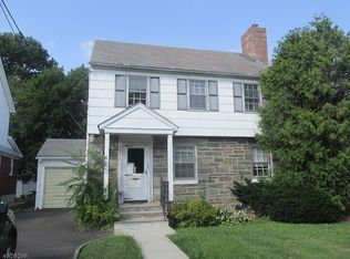 1041 Kipling Rd, Elizabeth, NJ 07208