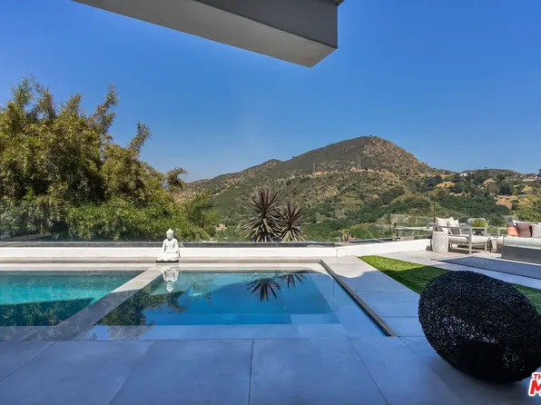 3437 Troy Dr, Los Angeles, CA 90068