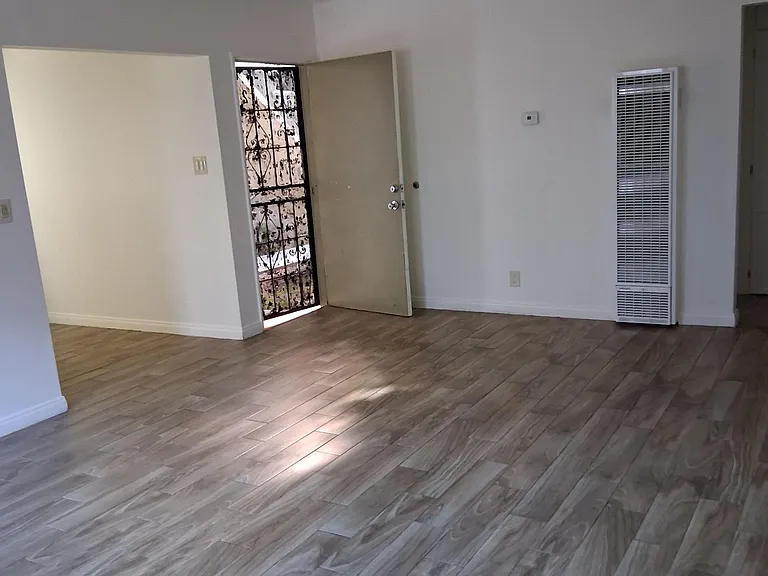 641 Hardin Dr #2 — Photo 9