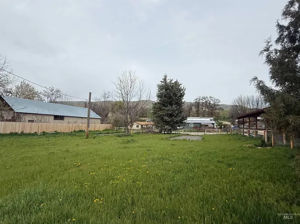 117 W Boise St, Horseshoe Bend, ID 83629