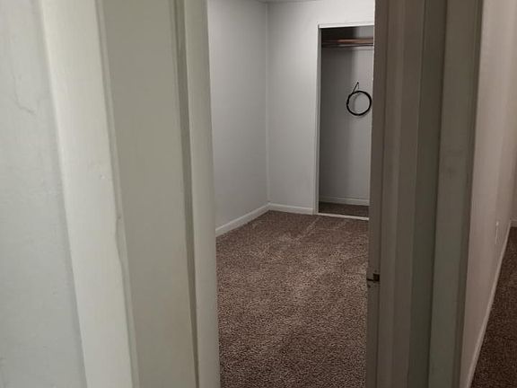5th image of 2121 Smelter Ave NE