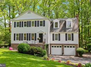 11800 Quarter Horse Ct, Oakton, VA 22124