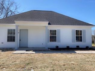 3261 Egypt Central Dr, Memphis, TN 38128