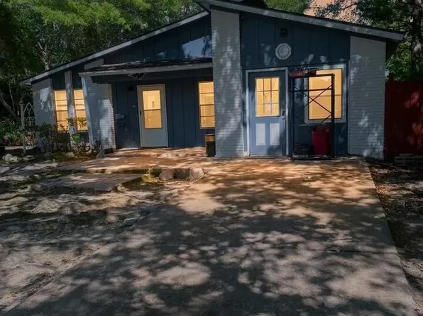 916 E Birch Dr, Gulfport, MS 39503