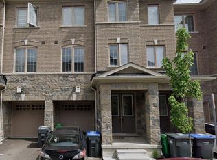 18 Faye St, Brampton, ON L6P4M9