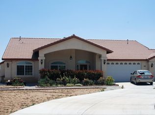 9361 Eaby Rd, Phelan, CA 92371