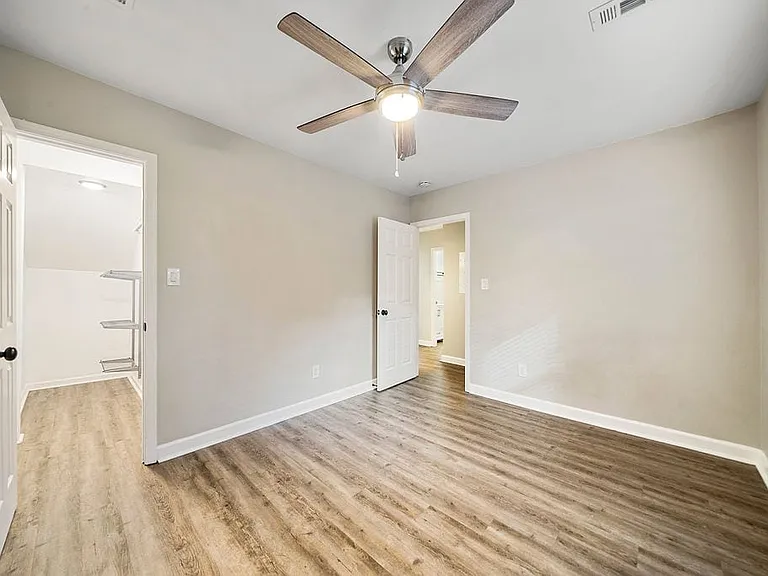 600 Frasier St SE — Photo 12