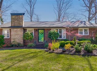 221 N Gordon Dr, Winston Salem, NC 27104
