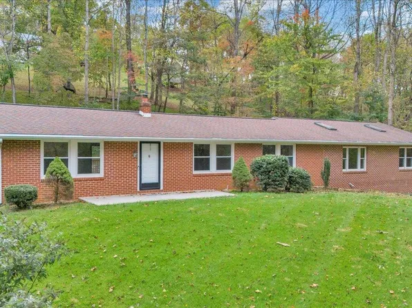 5225 Pitzer Rd, Hardy, VA 24101