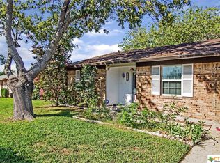 1909 Henry St, Copperas Cove, TX 76522