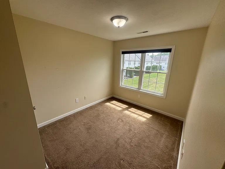 14 Merrimac Way #E — Photo 32