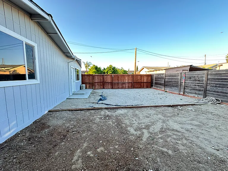 420 Bridgevale Rear Rd #A — Photo 7