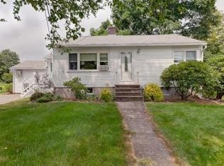 58 Hayden Rowe St, Hopkinton, MA 01748