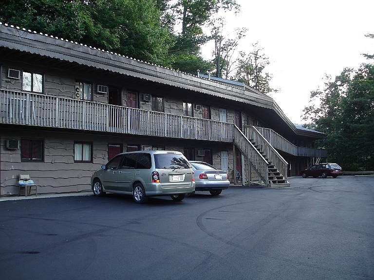 1st image of 2592 Us Highway 321 S