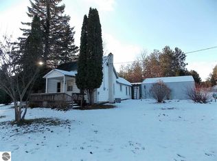 4733 N 19th Rd, Mesick, MI 49668