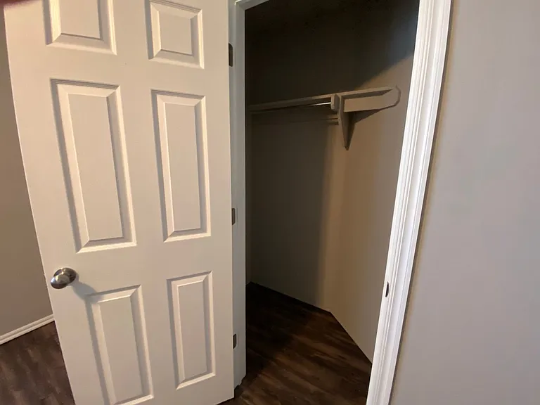 4517 Hunter Blvd — Photo 27