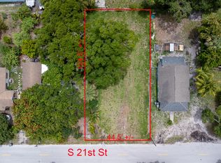 608 S 21st St, Fort Pierce, FL 34950