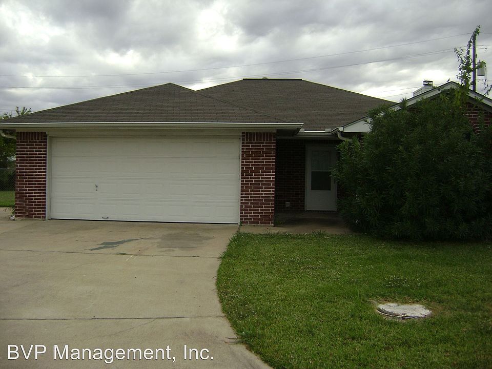 2nd image of 2500 Bexar Grass Ct