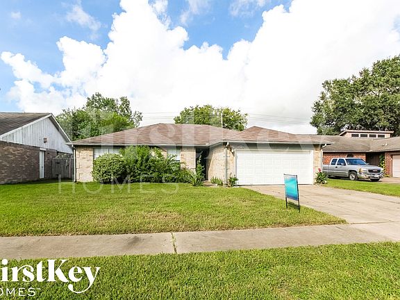2nd image of 16710 Lonesome Quail Dr