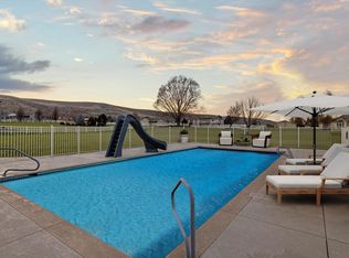 26206 Sunset Meadow Loop, Kennewick, WA 99338