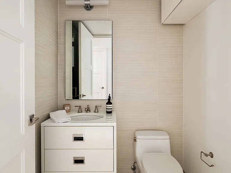305 E 85th St #3B — Photo 7