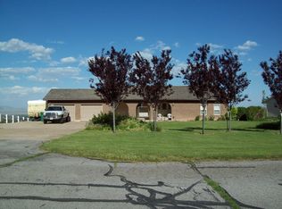 2445 Oak Hills Dr, Layton, UT 84040