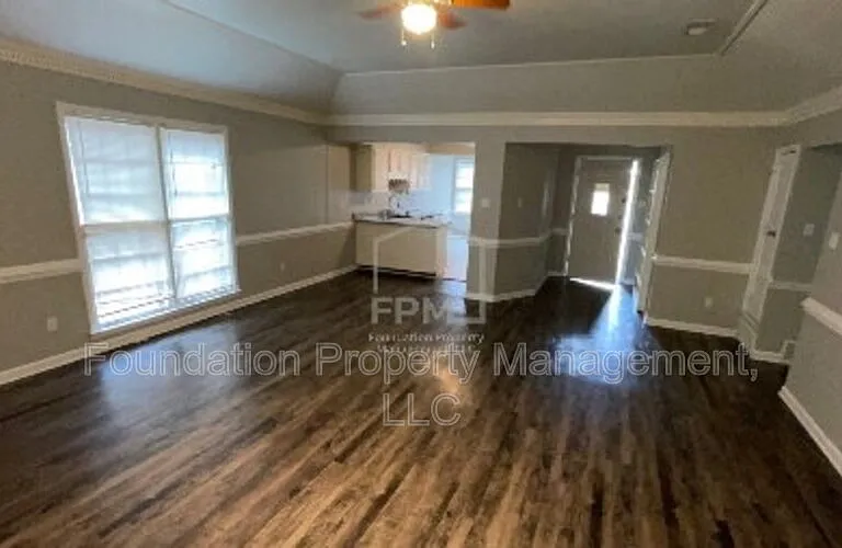 7089 Cobblestone Dr — Photo 11