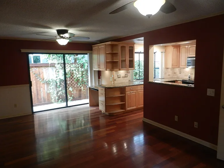 4473 Augusta Dr — Photo 17