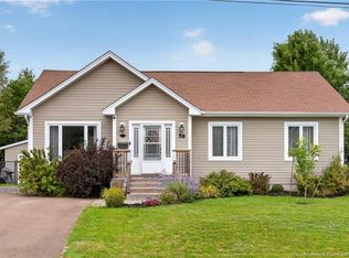 58 Berwick St, Riverview, NB E1B5P4