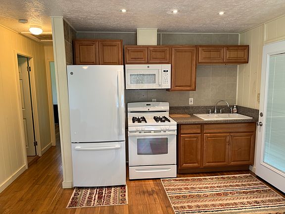 4th image of 12-42 Ocean View Pkwy
