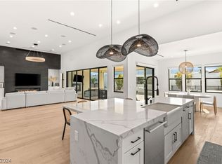 4335 N Dapple Gray Rd, Las Vegas, NV 89129