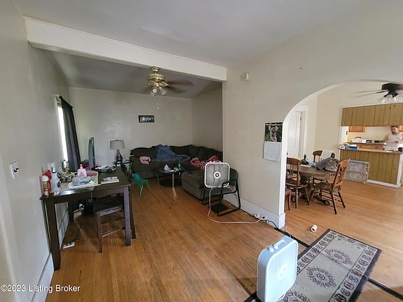 2nd image of 113 N 40th St