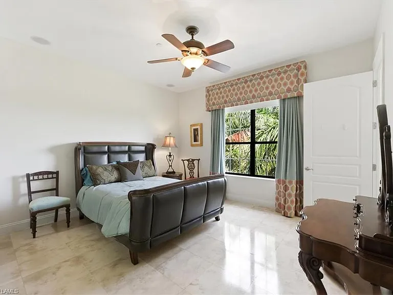 2538 Marquesa Royale Ln #Penthouse 5-301 — Photo 39